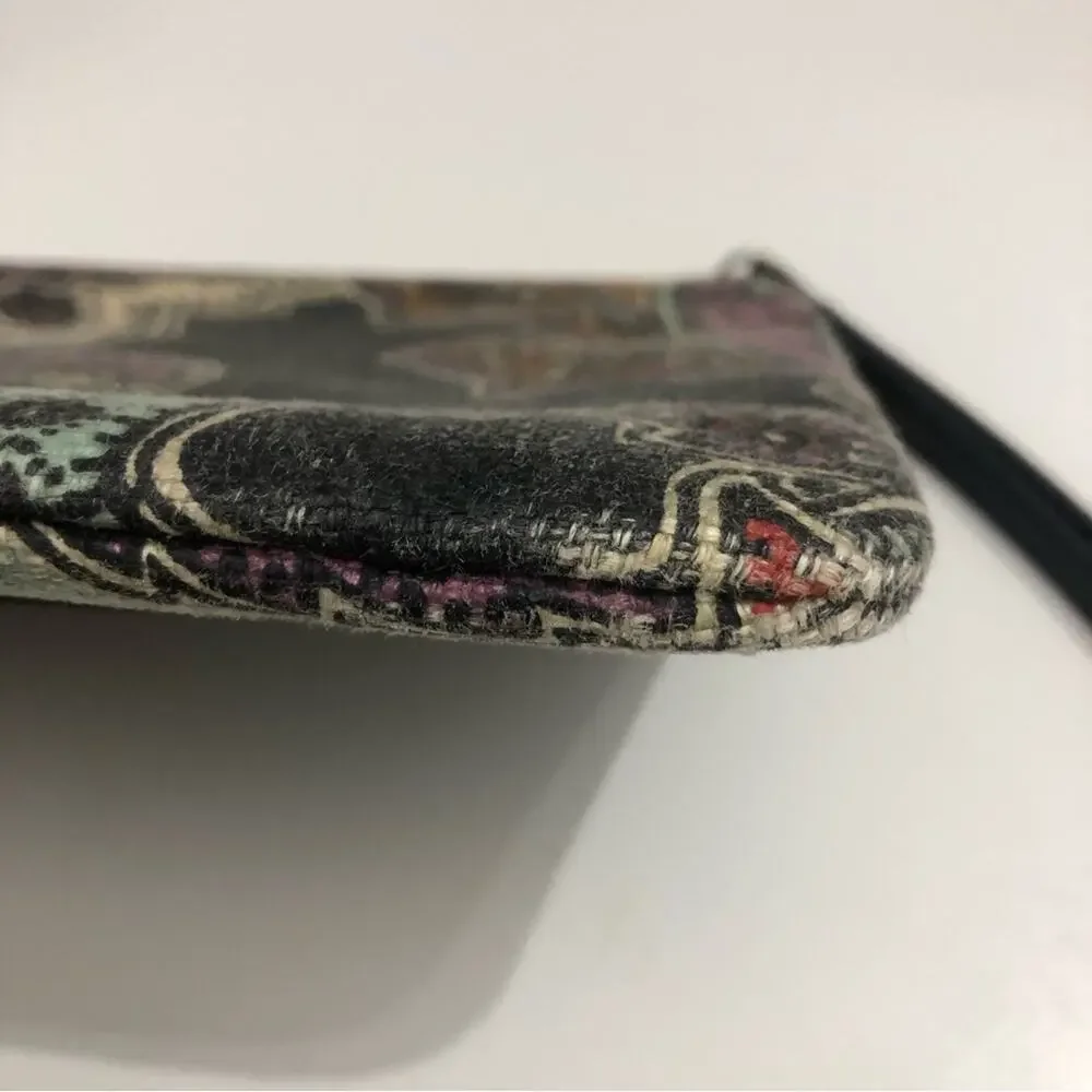 Spartina 449 Cora Ava Wristlet GUC